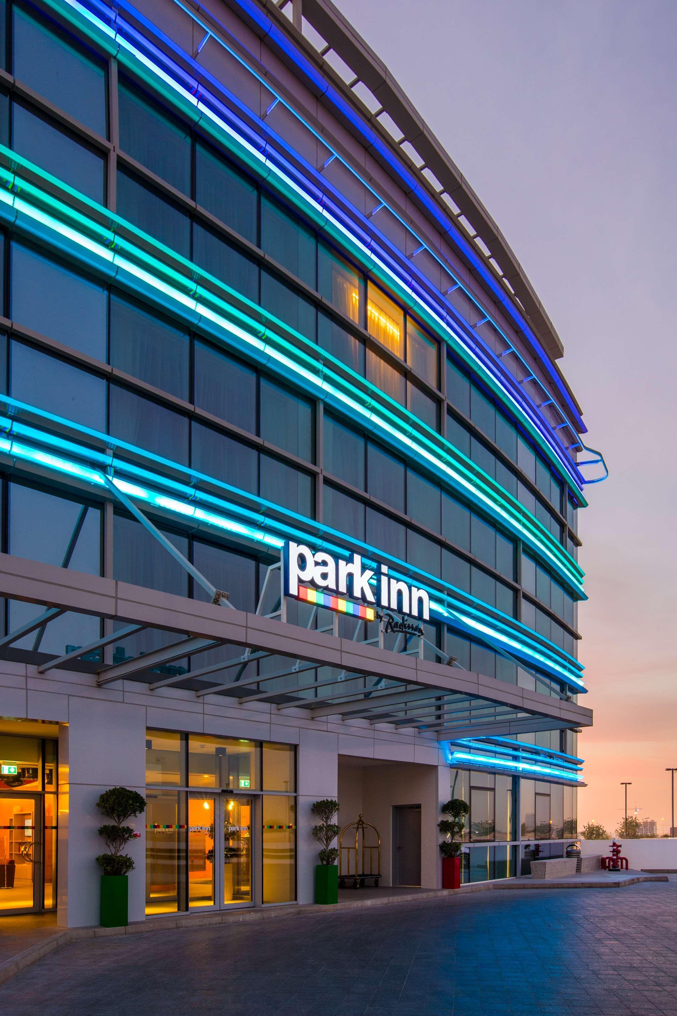 Park Inn By Radisson Dubai Motor City Kültér fotó